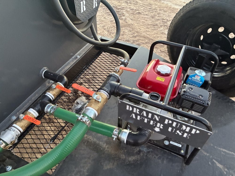 1500 Gallon Water Tank Trailer with Pump and Hose 004959