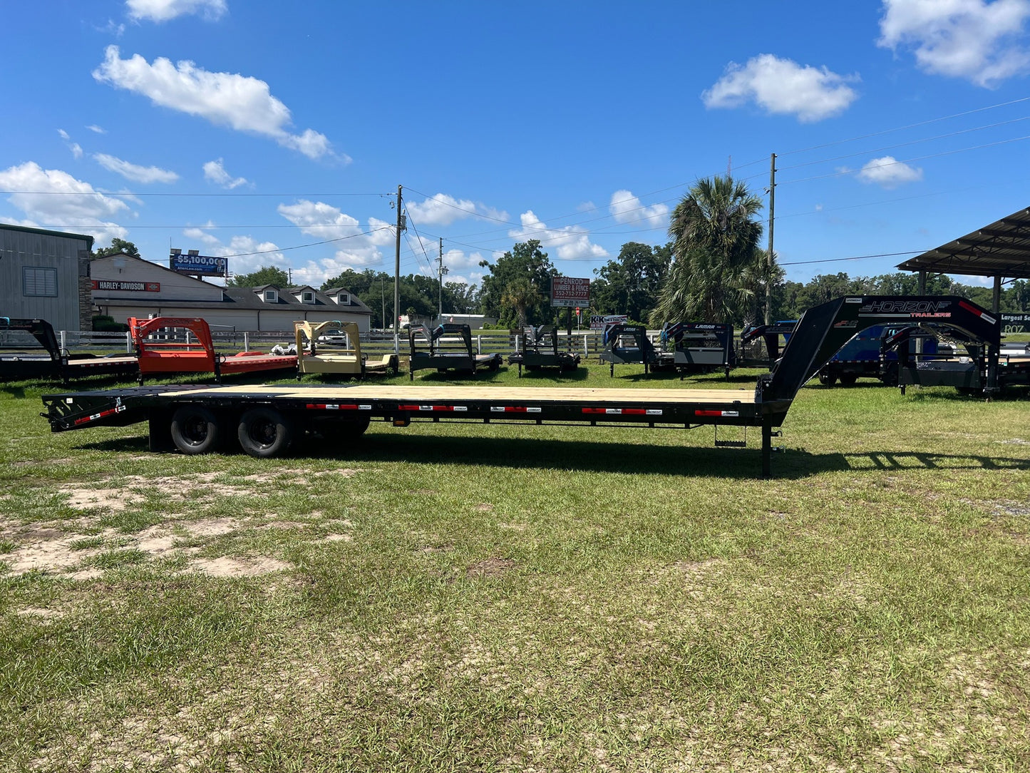 32' FHZ Gooseneck 2-10k Axles Mega Ramps 003708 - Gooseneck Flatbed CDL - Stryker Dealership Group