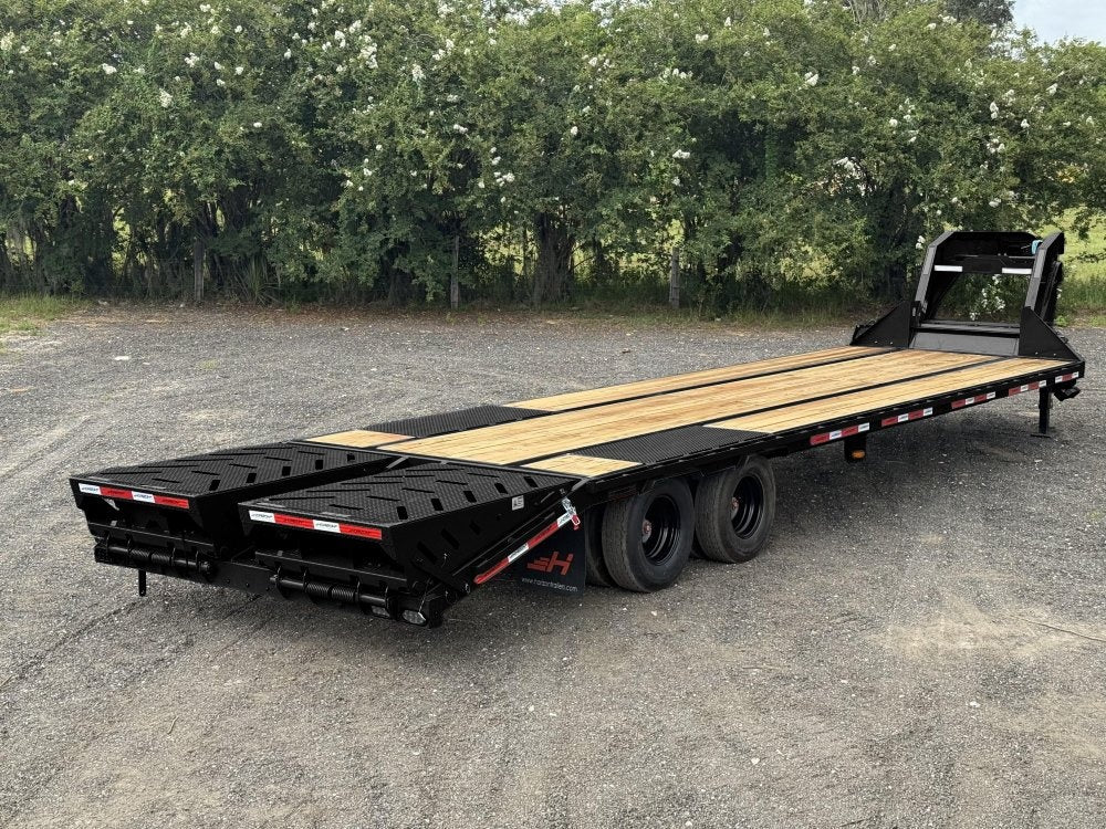 32' FHZ Gooseneck Deckover w/ Mega Ramps (2) 12K Axles - 12K MR/Deckover Trailers - Stryker Dealership Group