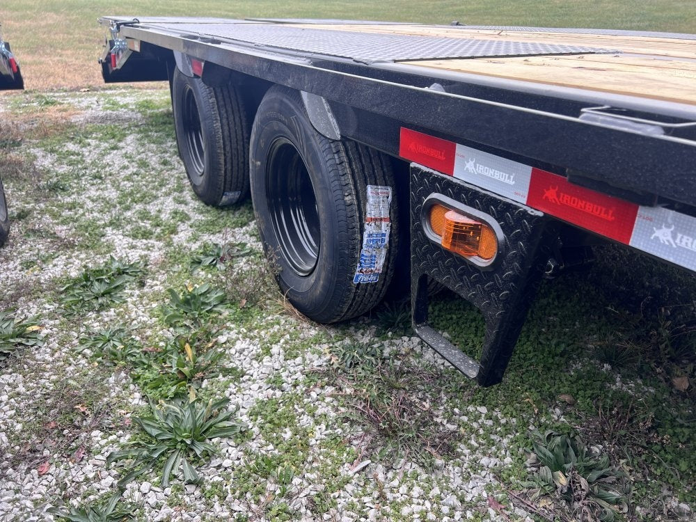32' Iron Bull FLG Gooseneck Deckover Trailer Mega Ramps - (2) 10,000 lb Axles - Dual Wheel Deckover - DO 10K MR DW - Stryker Dealership Group