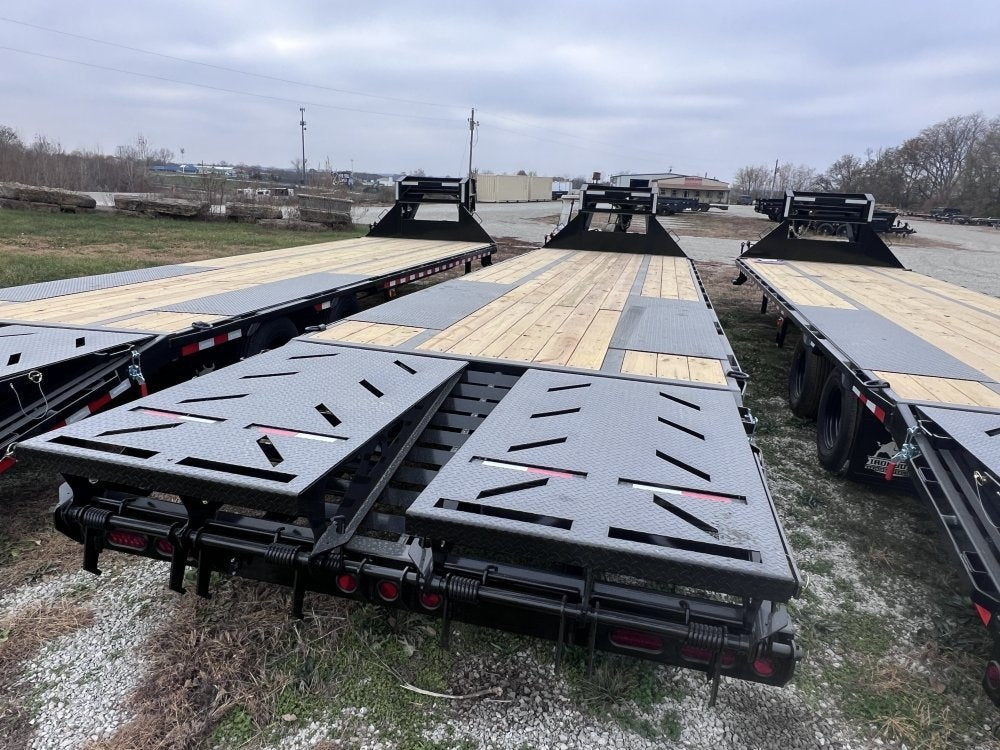 32' Iron Bull FLG Gooseneck Deckover Trailer Mega Ramps - (2) 10,000 lb Axles - Dual Wheel Deckover - DO 10K MR DW - Stryker Dealership Group