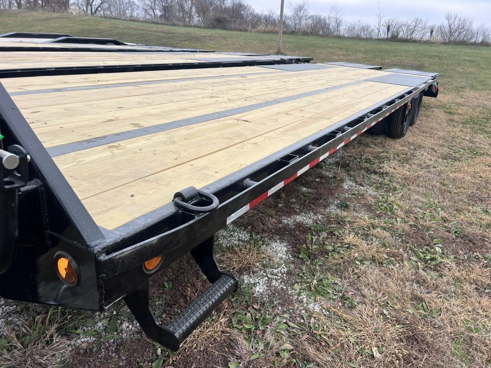 32' Iron Bull FLG Gooseneck Deckover Trailer Mega Ramps - (2) 10,000 lb Axles - Dual Wheel Deckover - DO 10K MR DW - Stryker Dealership Group