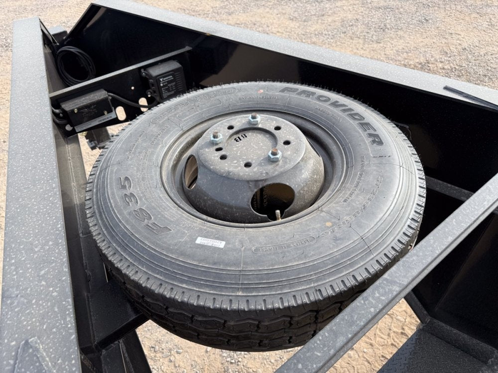 32' Stryker Gooseneck (2) 10K Axles Mega Ramps Dual Wheels - Dual Wheel Deckover/DO 10K MR DW - Stryker Dealership Group