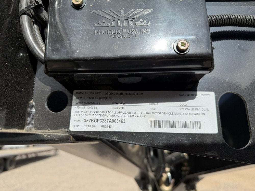 32' Stryker Gooseneck (2) 10K Axles Mega Ramps Dual Wheels - Dual Wheel Deckover/DO 10K MR DW - Stryker Dealership Group