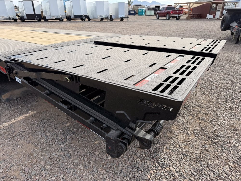32' Stryker Gooseneck (2) 10K Axles Mega Ramps Dual Wheels - Dual Wheel Deckover/DO 10K MR DW - Stryker Dealership Group