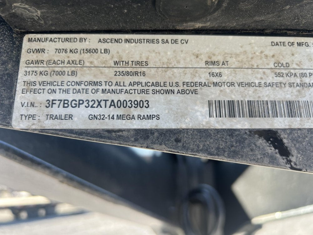 32' Stryker Gooseneck Deckover Trailer Mega Ramps - (2) 7K Axles - Super Single Deckover/DO 7K MR - Stryker Dealership Group