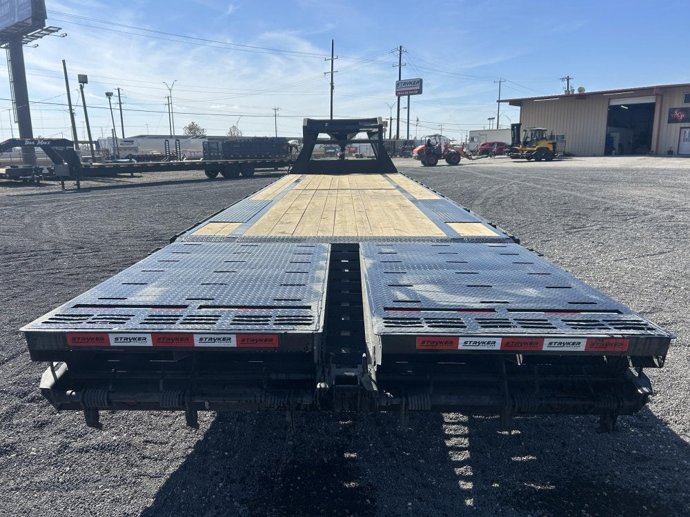 32' Stryker Gooseneck Deckover Trailer Mega Ramps - (2) 7K Axles - Super Single Deckover/DO 7K MR - Stryker Dealership Group
