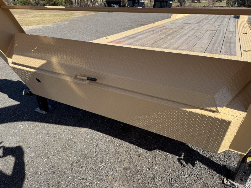 34' EWZ Gooseneck Equipment Hauler 8k Axles 012115 - Stryker Dealership Group