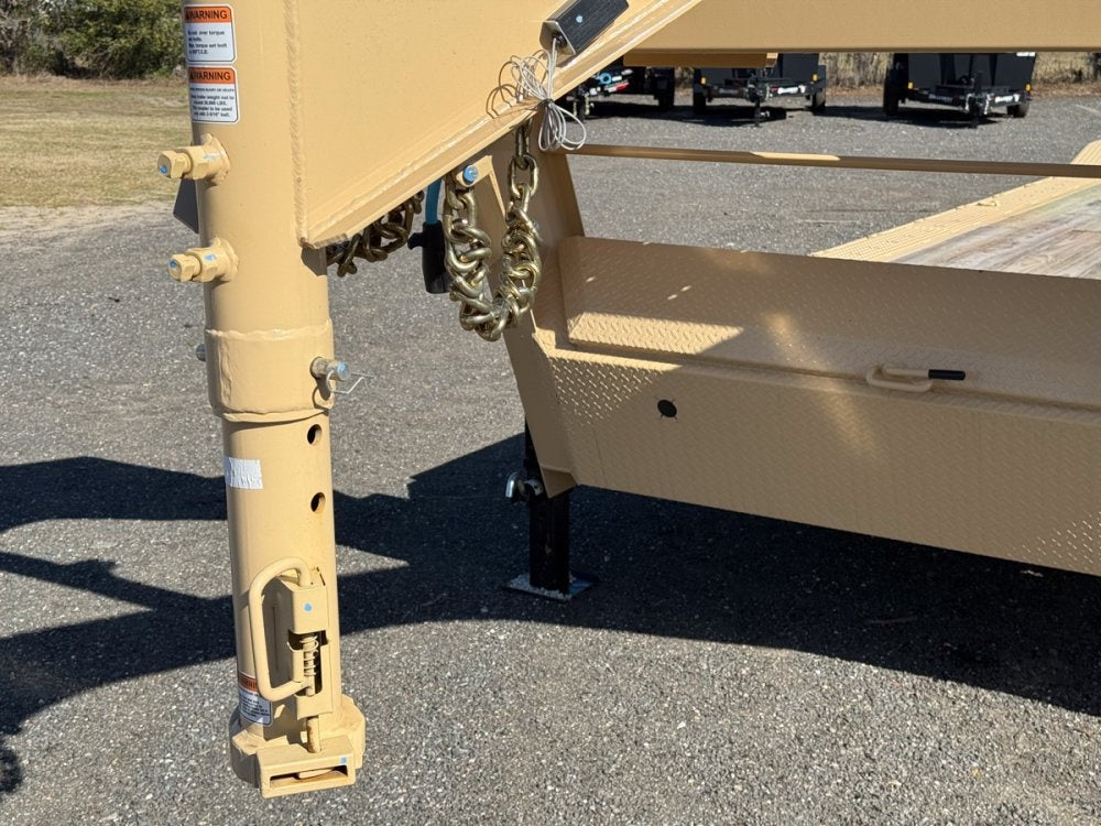 34' EWZ Gooseneck Equipment Hauler 8k Axles - Equipment Trailers - Stryker Dealership Group