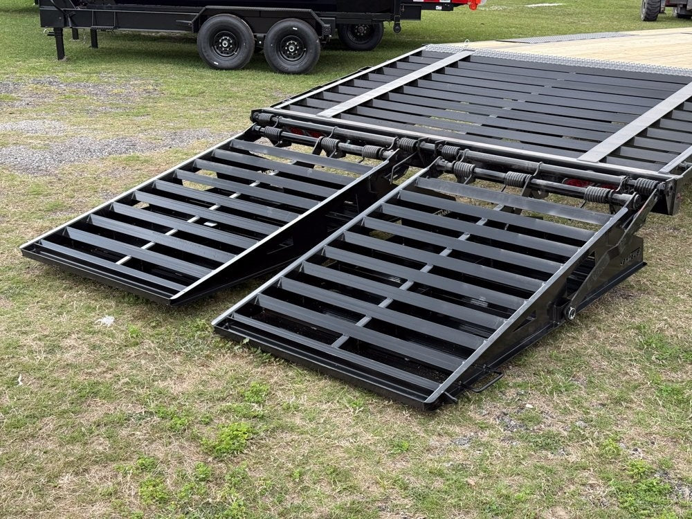 35' Stryker Gooseneck (2) 8K Axles Mega Ramps 14 ply Tires - 8K MR/Deckover Trailers - Stryker Dealership Group