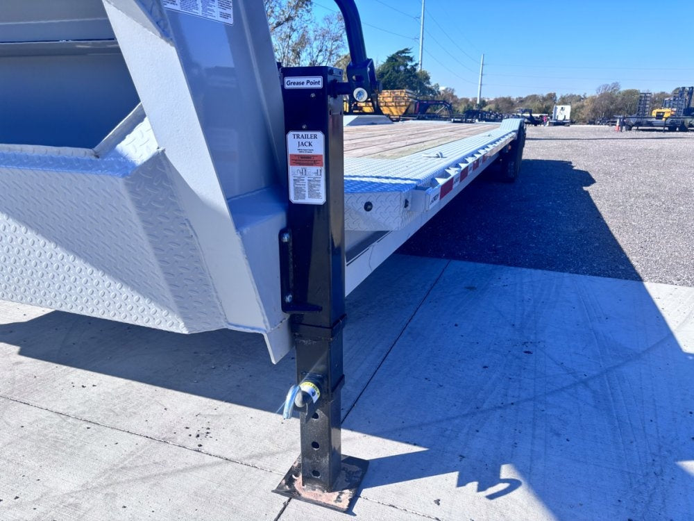 36' EWZ Gooseneck Equipment Hauler 8k Axles - Mega Ramps - Equipment Trailers - Stryker Dealership Group