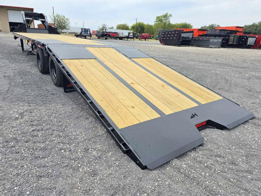 36' HYZ Gooseneck Flat deck Hydraulic Dovetail - Hydraulic Dovetail - Stryker Dealership Group