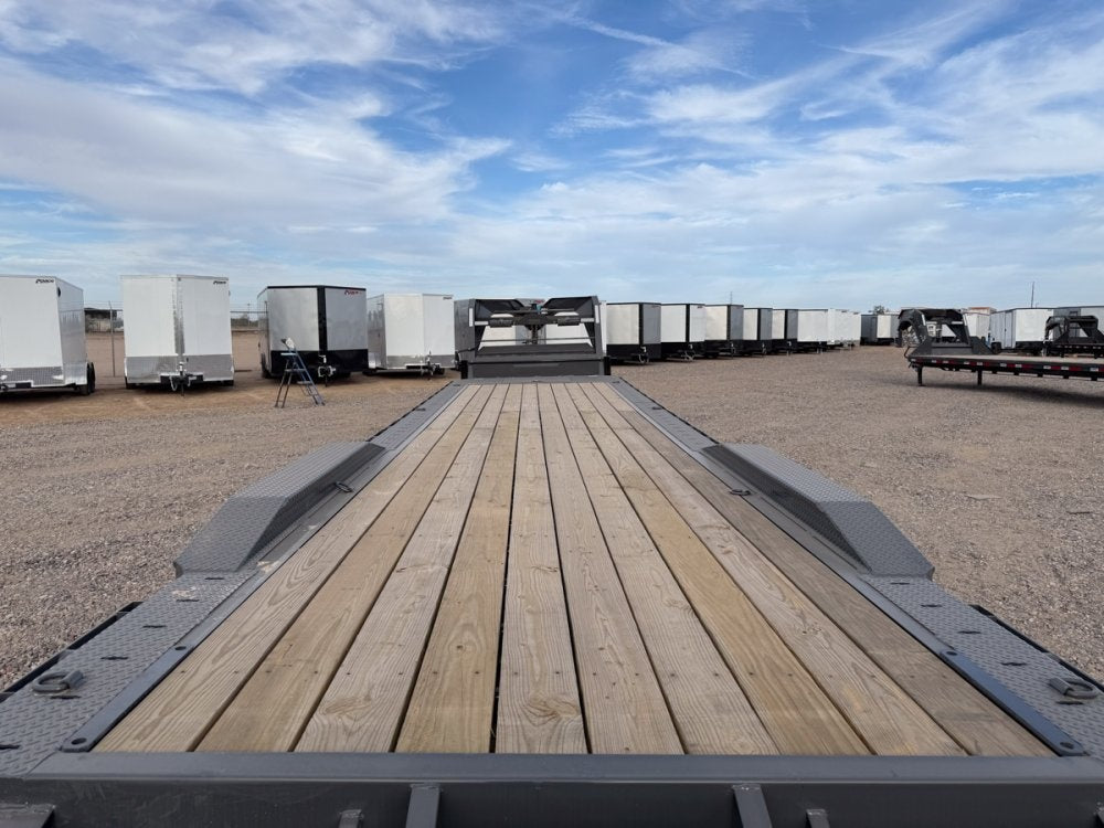 38' EWZ Gooseneck Equipment Hauler 8k Axles - Mega Ramps - Equipment Trailers - Stryker Dealership Group