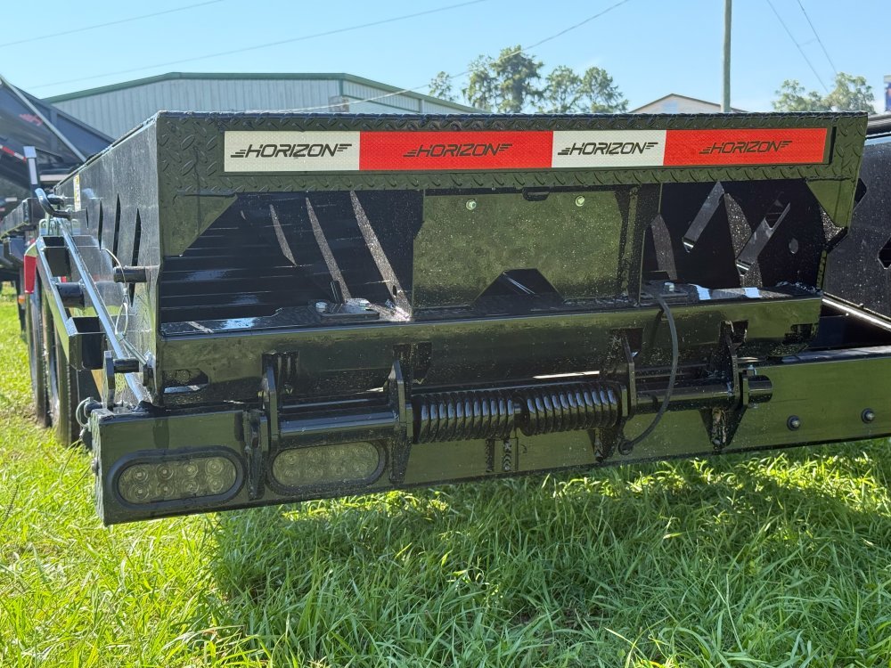 40' FHZ Gooseneck Deckover (2) 10K Axles Mega Ramps 13056 - Stryker Dealership Group