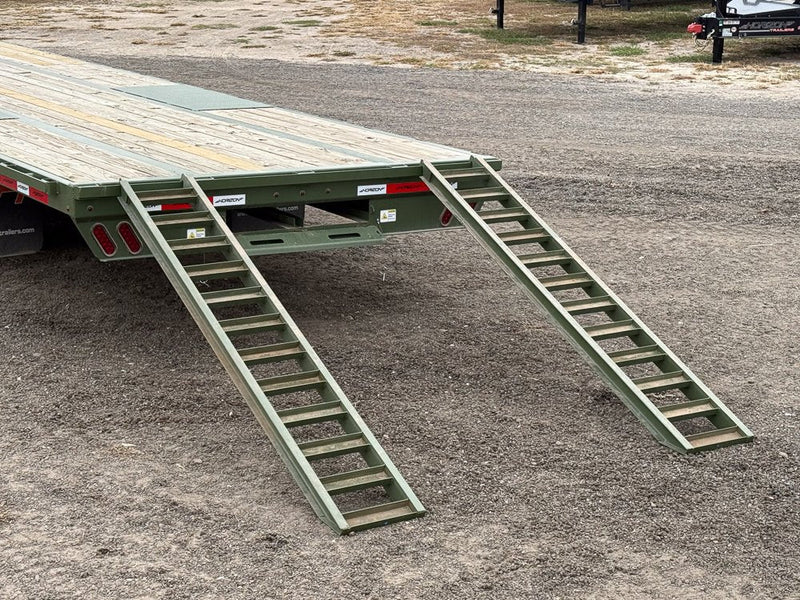 40' FHZ Gooseneck Deckover (2) 10K Axles Straight Deck 4039 - Stryker Dealership Group