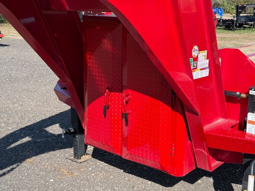 40' FHZSS Gooseneck Deckover (2) 10K Axles Super Single 18 Ply Tires Mega Ramps 8385 - Stryker Dealership Group