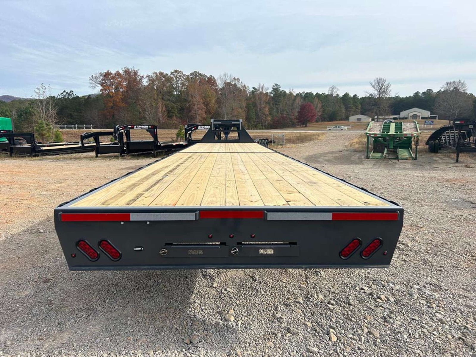 40' Flatbed Gooseneck 26k GVWR 12k Axles Straight Deck 125745 - Stryker Dealership Group