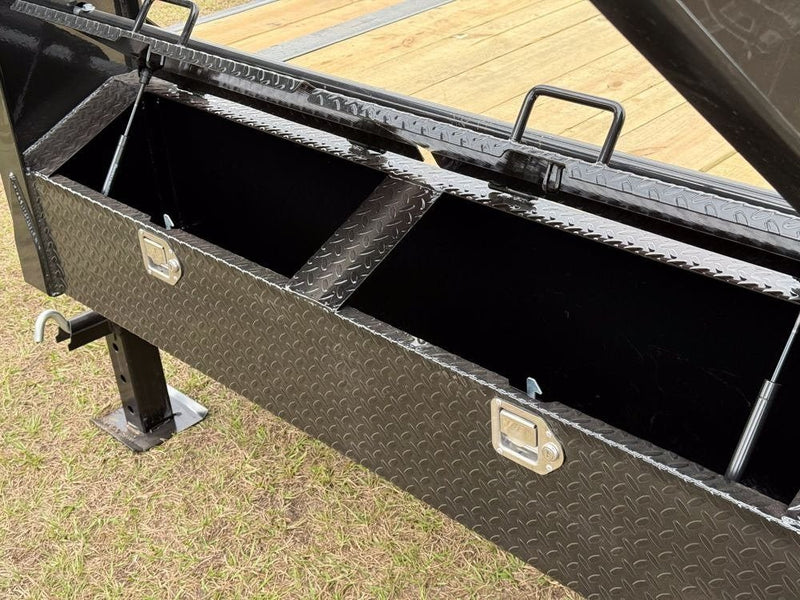 40' Stryker Gooseneck Hotshot Non-CDL Deckover Trailer Mega Ramps - (2) 8K Axles 639 - Stryker Dealership Group