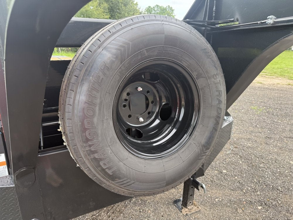 40' DKO Gooseneck Deckover 35' + 5' Mega Ramps (2) 12K Axles - 12K MR/Deckover Trailers - Stryker Dealership Group