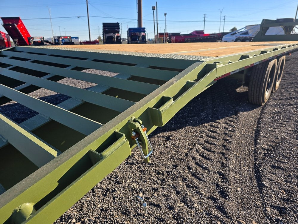 40' DKO Gooseneck Deckover 35' + 5' Mega Ramps (2) 8K Axles - Hotshot Non-CDL/DO 8K MR - Stryker Dealership Group