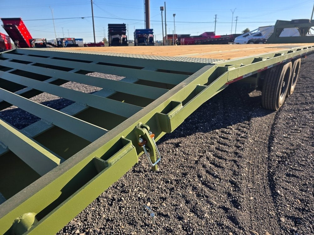 40' DKO Gooseneck Deckover 35' + 5' Mega Ramps (2) 8K Axles - Hotshot Non-CDL/DO 8K MR - Stryker Dealership Group