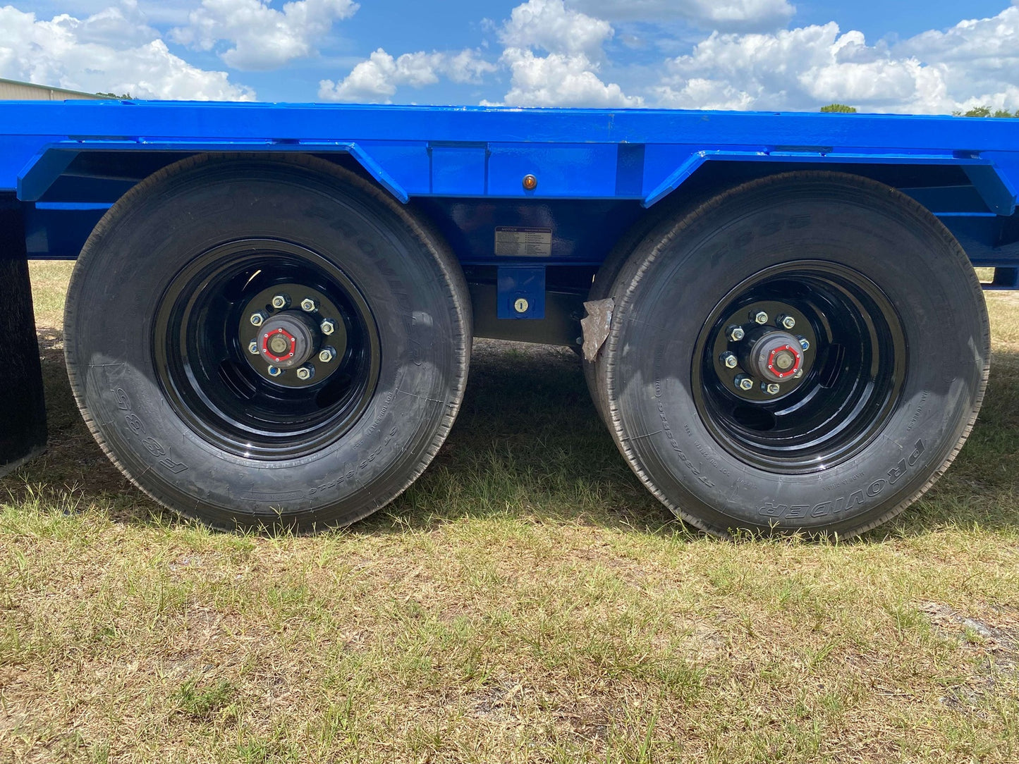 40' FHZ Gooseneck 2-12k Axles Mega Ramps 004056 - Gooseneck Flatbed CDL - Stryker Dealership Group