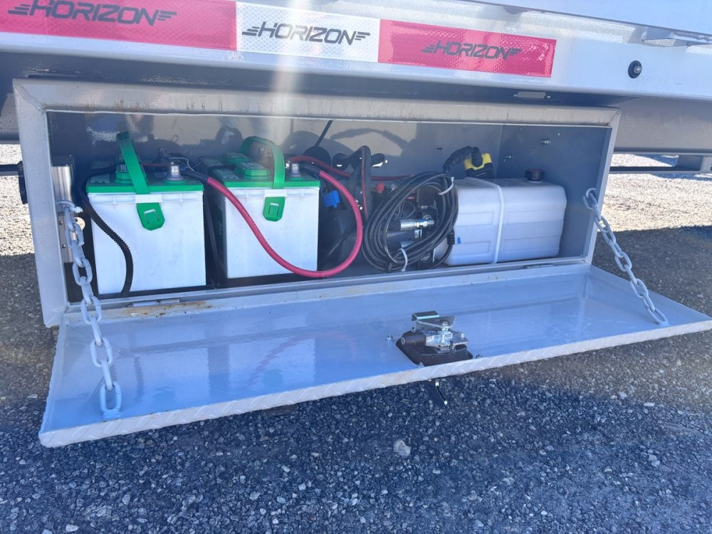 40' FHZ Gooseneck Deckover (2) 10K Axles Mega Ramps - Hydraulic Jacks - Dual Wheel Deckover/DO 10K MR DW - Stryker Dealership Group