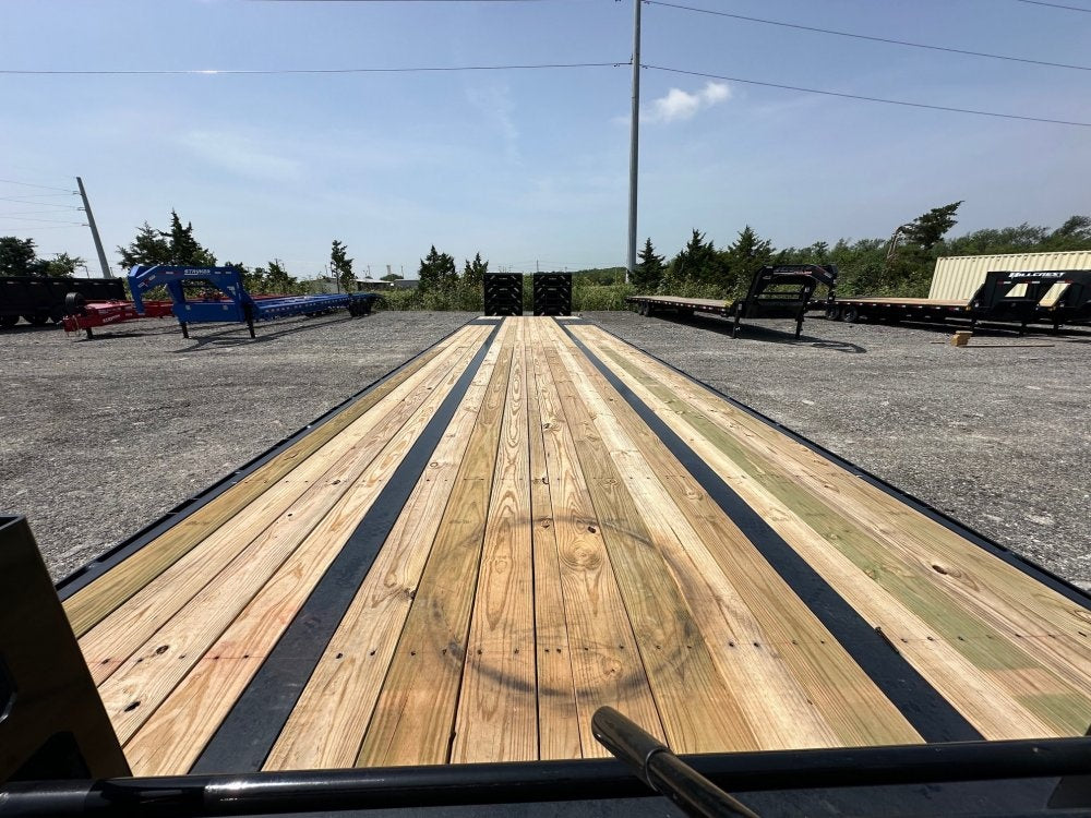 40' FHZ Gooseneck Deckover (2) 10K Axles Super Single 18 Ply Tires Meg Ramps - 10K MR SS/Deckover Trailers - Stryker Dealership Group