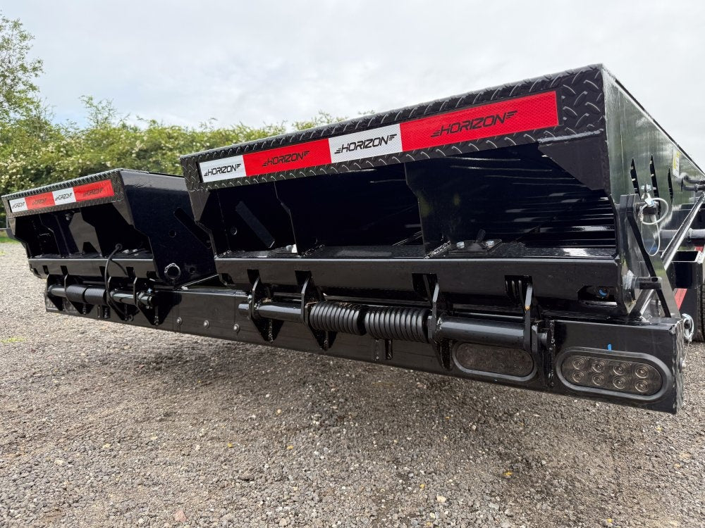 40' FHZ Gooseneck Deckover (2) 12K Axles Mega Ramps 25.9 GVWR, Hydraulic Jacks - 12K MR/Deckover Trailers - Stryker Dealership Group