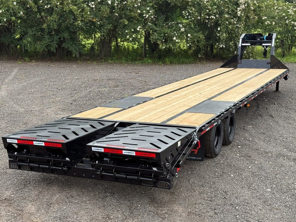 40' FHZ Gooseneck Deckover (2) 12K Axles Mega Ramps 25.9 GVWR, Hydraulic Jacks - 12K MR/Deckover Trailers - Stryker Dealership Group