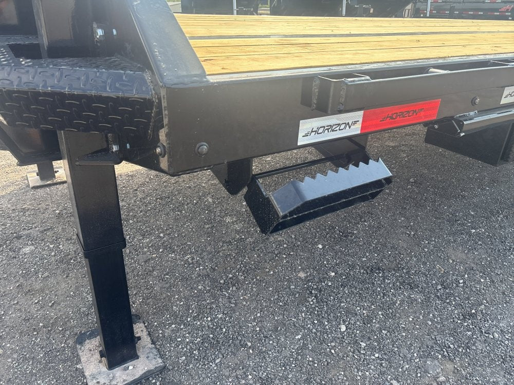 40' FHZ Gooseneck Deckover (2) 12K Axles Mega Ramps 25.9 GVWR, Hydraulic Jacks - Dual Wheel Deckover/DO 12K MR - Stryker Dealership Group