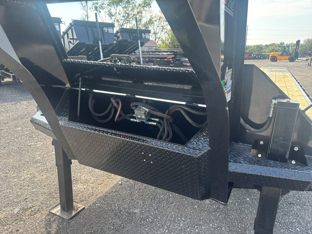 40' FHZ Gooseneck Deckover (2) 12K Axles Mega Ramps 25.9 GVWR, Hydraulic Jacks - Dual Wheel Deckover/DO 12K MR - Stryker Dealership Group