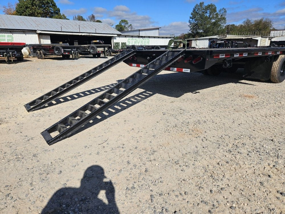 40' Flatbed Gooseneck 20k GVWR 10k Axles Straight Deck Dually - Heavy Duty Deckover/DO 10K SD DW - Stryker Dealership Group