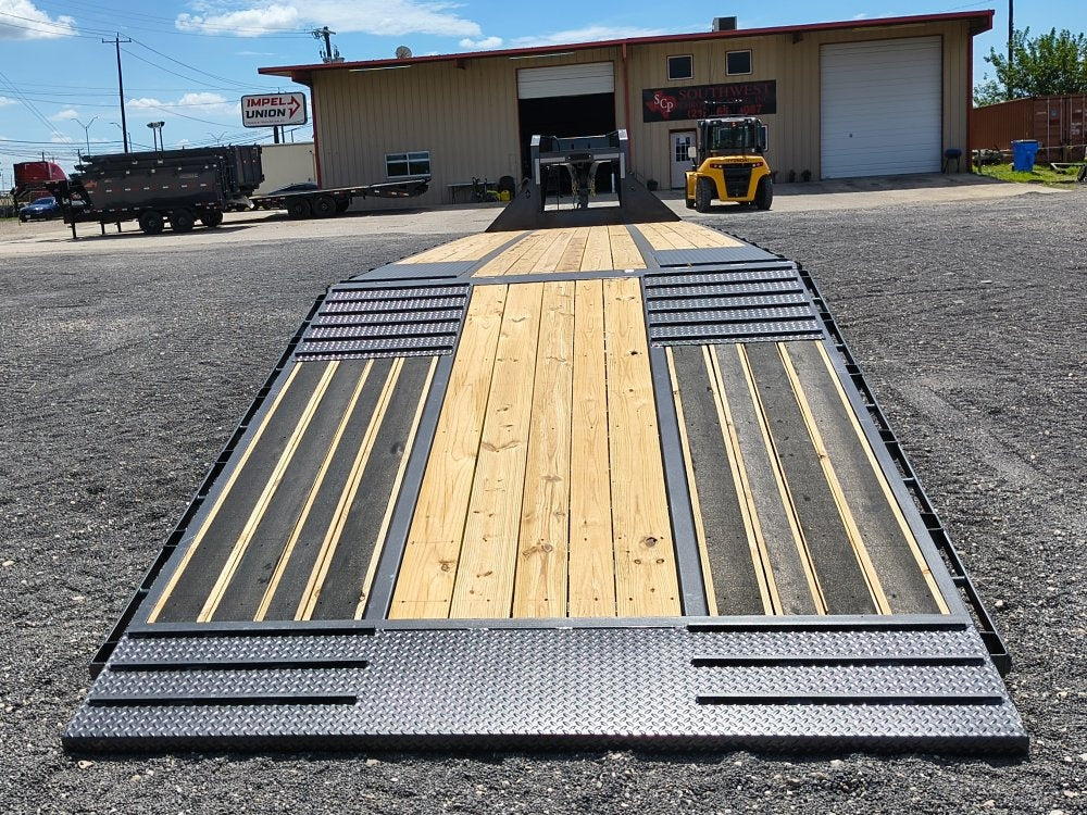 40' FMAX GN Deckover Trailer - (2) 16k Axles - Hydraulic Dove - 16K MR/Deckover Trailers - Stryker Dealership Group