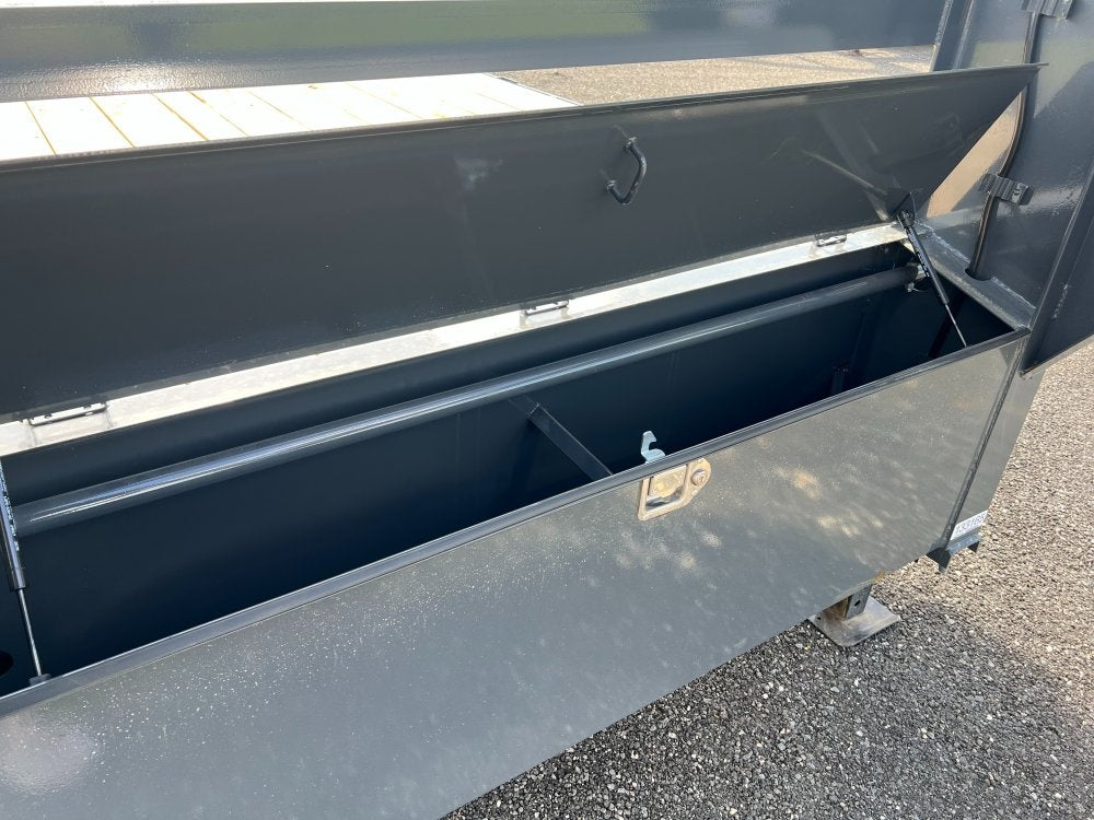 40' FS Gooseneck Straight Deck 8k Axles 16 Ply Tires with Spare - 8K SD/Deckover Trailers - Stryker Dealership Group