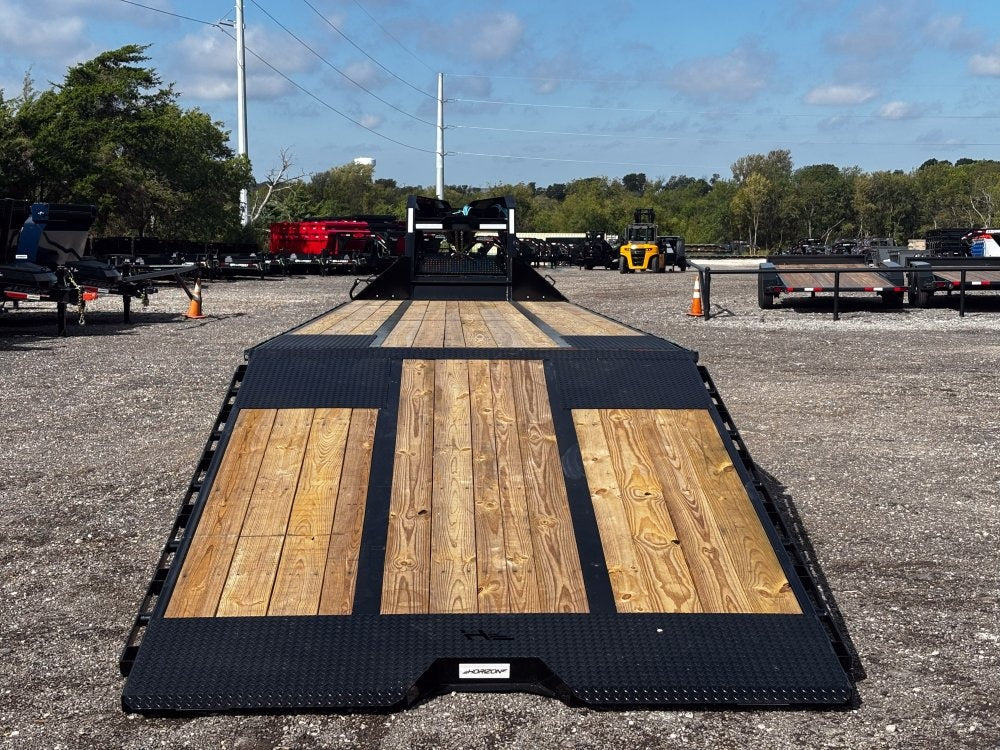 40' FYZ Gooseneck Flat deck Hydraulic Dovetail 12K Axles - Hydraulic Dovetail - Stryker Dealership Group