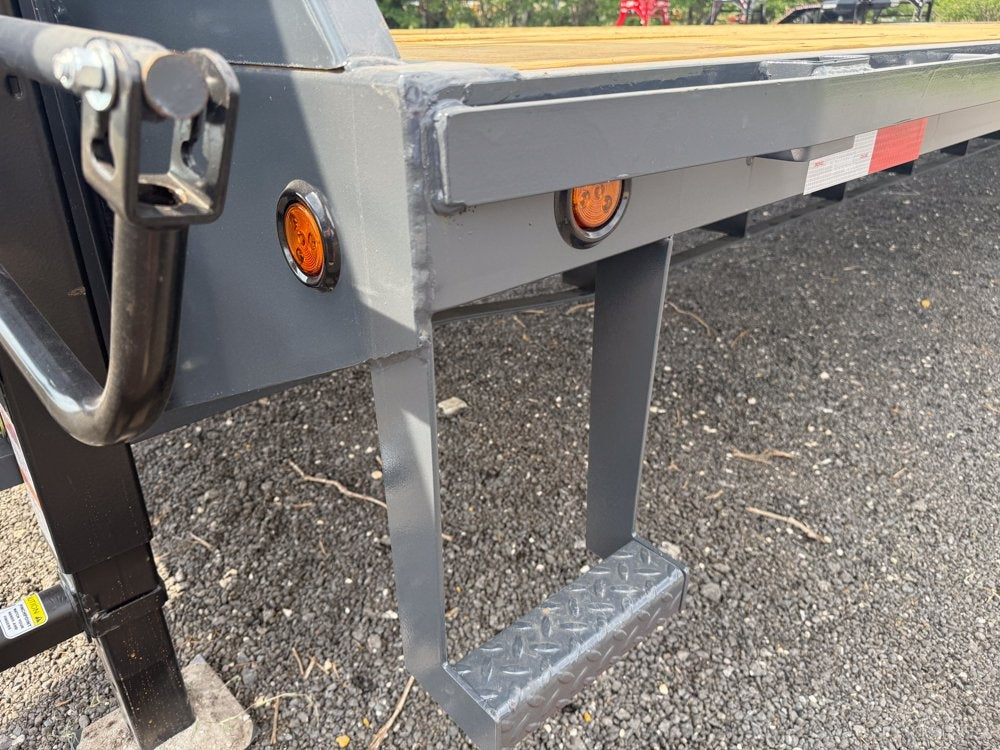 40' HD Gooseneck (2) 10k Axles Straight Deck 18ply Tires - 14# IB - 10K SD SS/Deckover Trailers - Stryker Dealership Group