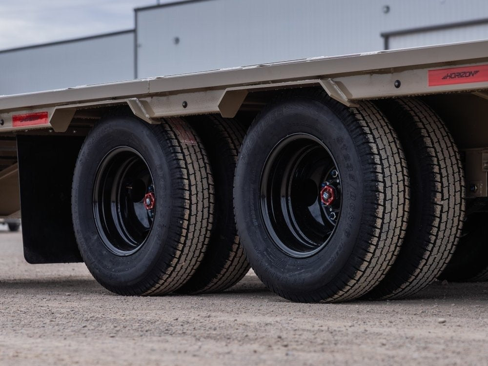 40' Horizon FHZ Gooseneck Dual Wheel Deckover Trailer Mega Ramps - (2) 12K Axles - Dual Wheel Deckover/DO 12K MR - Stryker Dealership Group