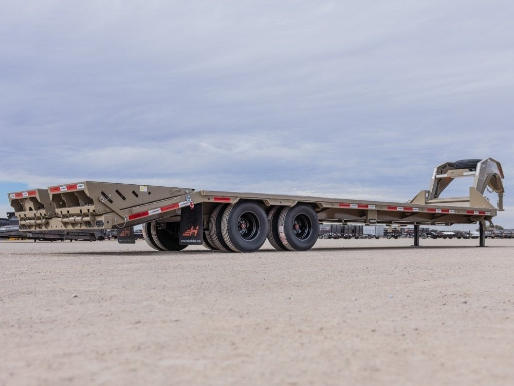 40' Horizon FHZ Gooseneck Dual Wheel Deckover Trailer Mega Ramps - (2) 12K Axles - Dual Wheel Deckover/DO 12K MR - Stryker Dealership Group