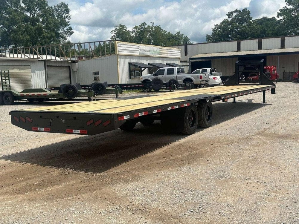 40' Hotshot Elite Gooseneck SD 10k Axles - Derated 12k GVWR - 18ply Tires & Spare & 10' Aluminum Ram - Hotshot Non-CDL - Stryker Dealership Group