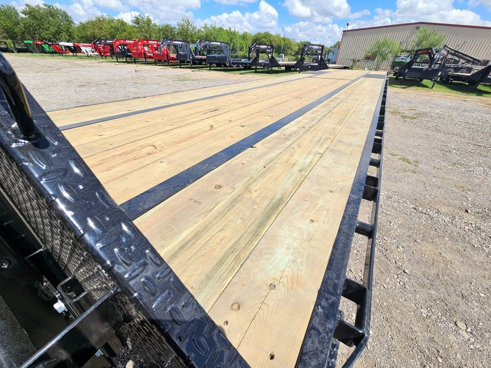 40' Hotshot Elite Gooseneck SD 10k Axles - Derated 12k GVWR - 18ply Tires & Spare & 10' Aluminum Ram - Deckover Trailers/Hotshot - Stryker Dealership Group