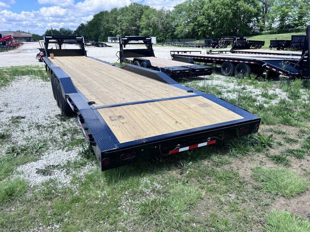 40' Iron Bull ETG Gooseneck Equipment Trailer Mega Ramps Drive Over Fenders - (3) 7,000 lb Axles - Equipment Trailers - Stryker Dealership Group