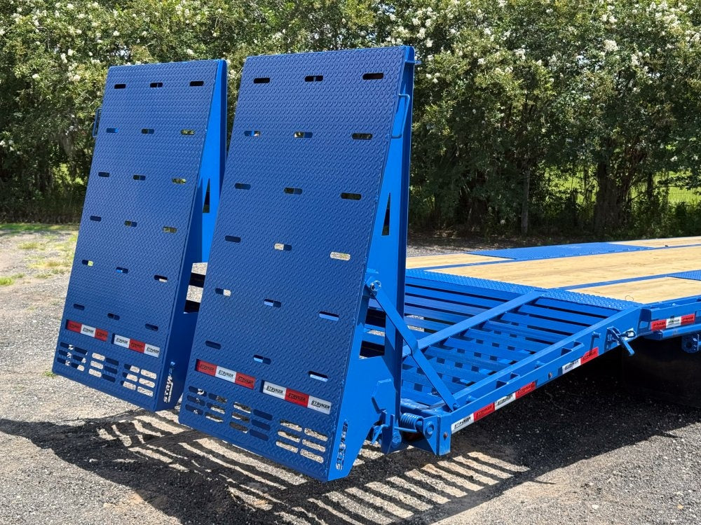 40' Stryker Gooseneck (2) 12K Axles Mega Ramps Dual Wheels - 12K MR/Deckover Trailers - Stryker Dealership Group
