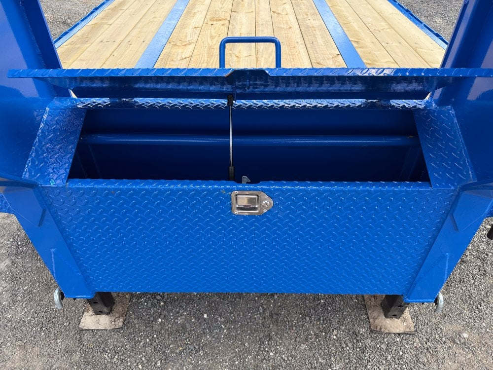 40' Stryker Gooseneck (2) 12K Axles Mega Ramps Dual Wheels - 12K MR/Deckover Trailers - Stryker Dealership Group
