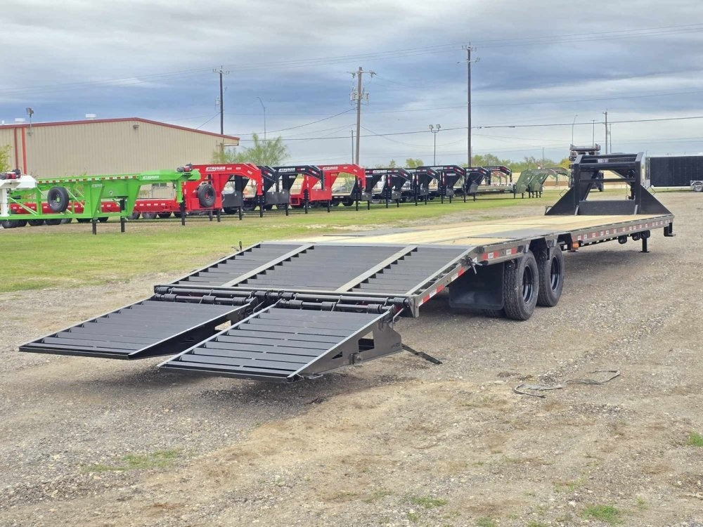 40' Stryker Gooseneck (2) 12K Axles Mega Ramps Dual Wheels - 12K MR/Deckover Trailers - Stryker Dealership Group