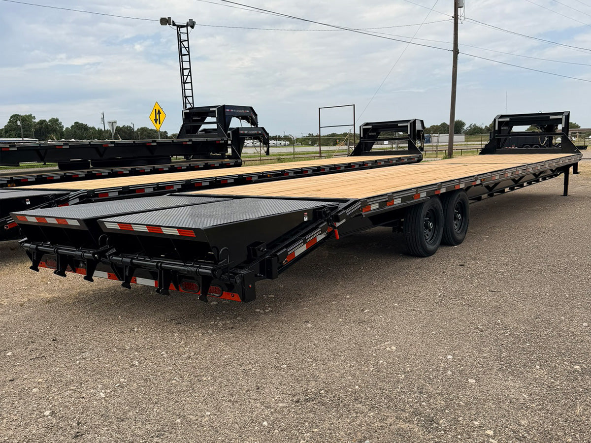 40' DP Platinum Star Gooseneck Trailer Mega Ramps (2) 7k Axles 002372