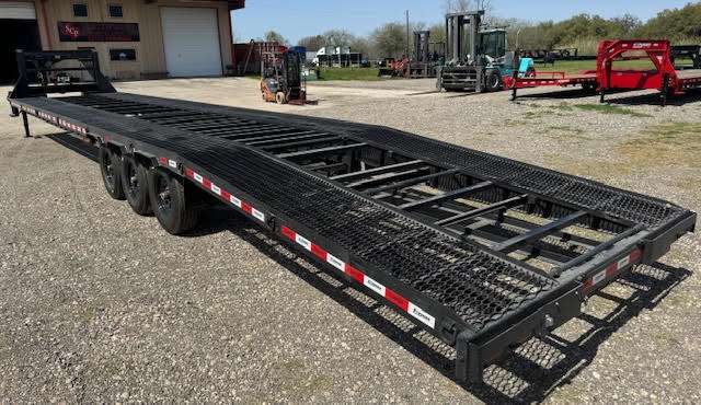 44' Mesh Gooseneck 3 - 7k Axles 001370 - Stryker Dealership Group