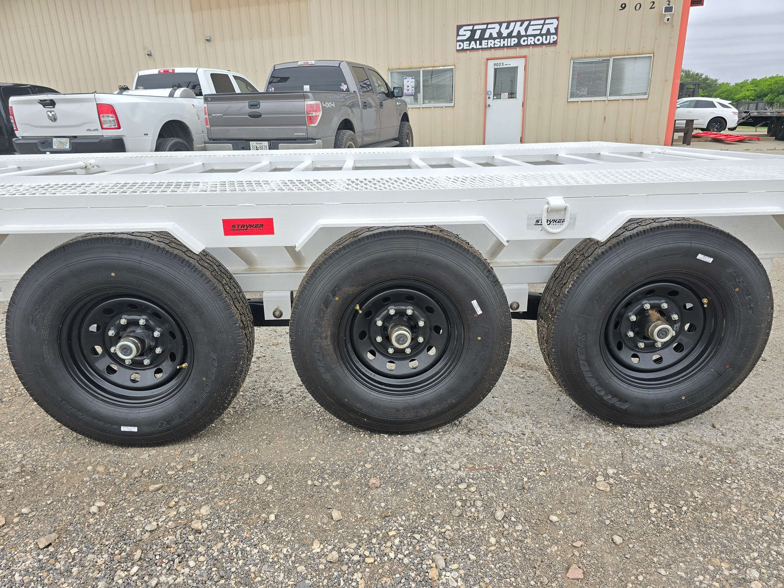 44' Mesh Deck Truck and Van Trailer (3) 7k Axles 14ply Tires w/winch