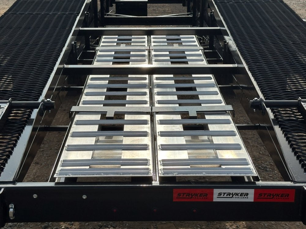 50' Stryker Fifth Wheel Low Profile Wedge (2) 12k Elec/Hyd Axles - Wedge 3 Car Hauler - Multi Car Haulers - Stryker Dealership Group