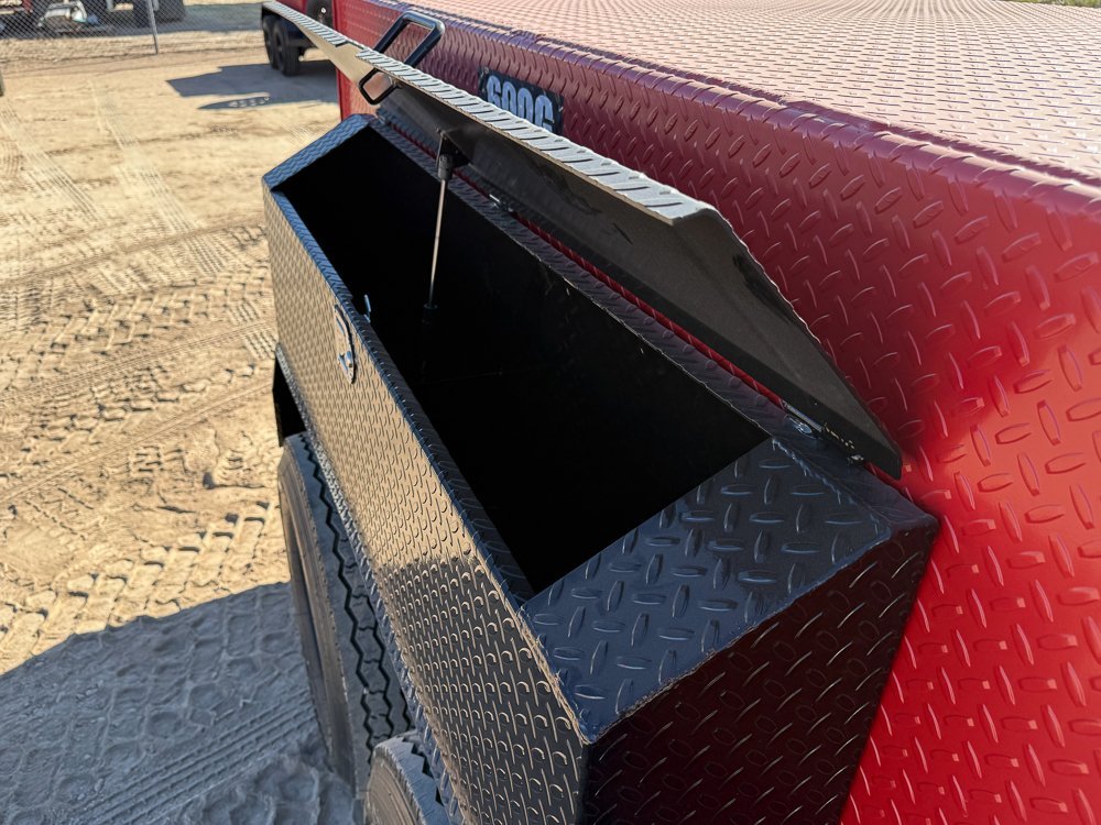 600 Gal Fuel Trailer 3735 - Stryker Dealership Group